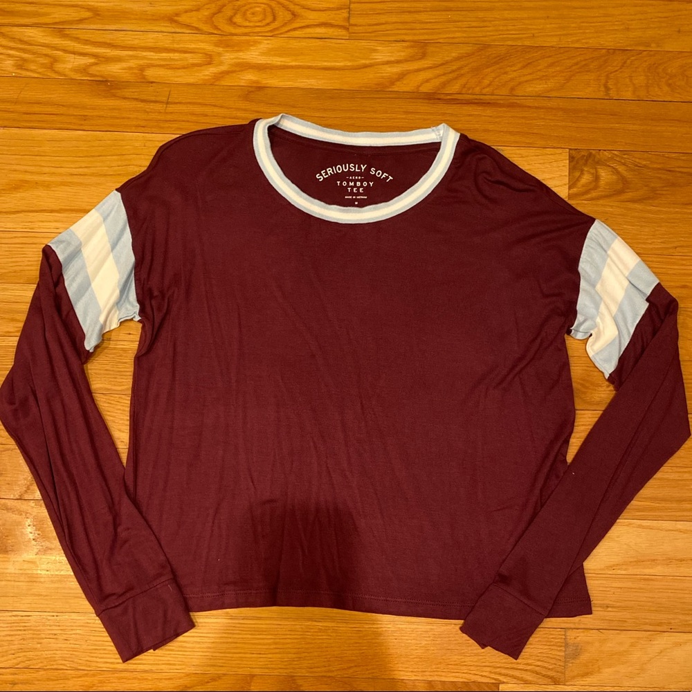 Aerie long sleeve shirt